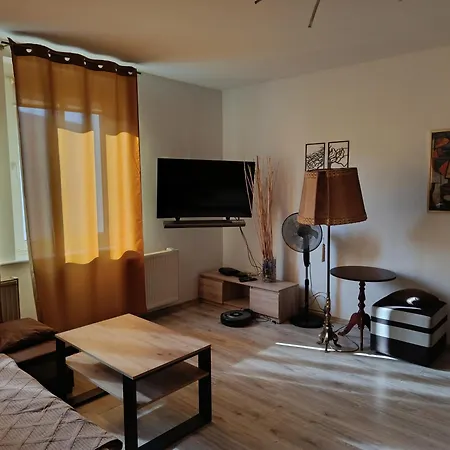 Borne Militaria Wygodne Mieszkanei Dla 5 Osób Apartament Borne Sulinowo